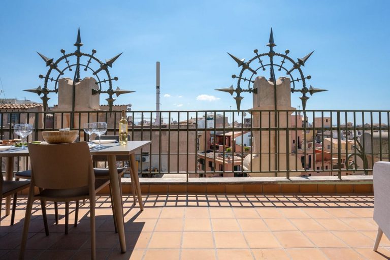 Apartamentos El Águila