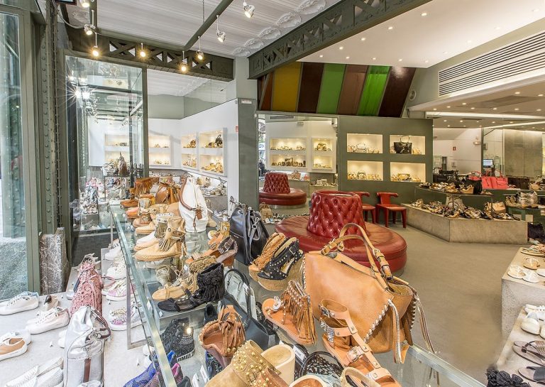 Zapatería El Águila